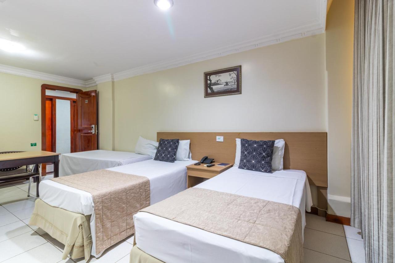 Umuarama Plaza Hotel By Castelo Itaipava Goiânia Esterno foto