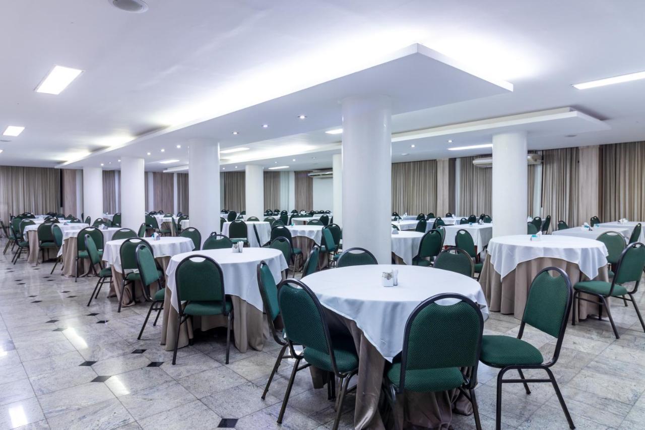 Umuarama Plaza Hotel By Castelo Itaipava Goiânia Esterno foto