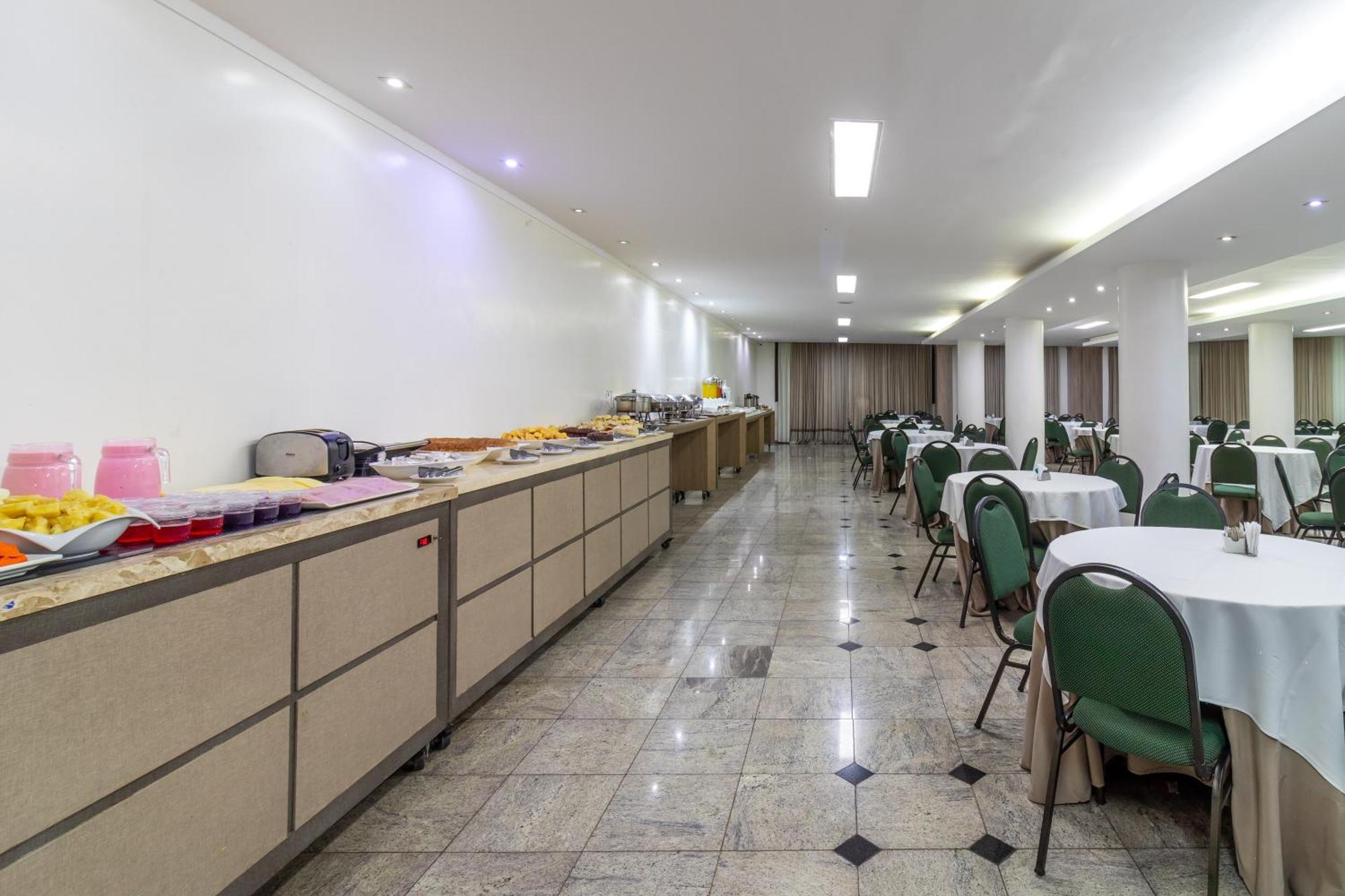 Umuarama Plaza Hotel By Castelo Itaipava Goiânia Esterno foto